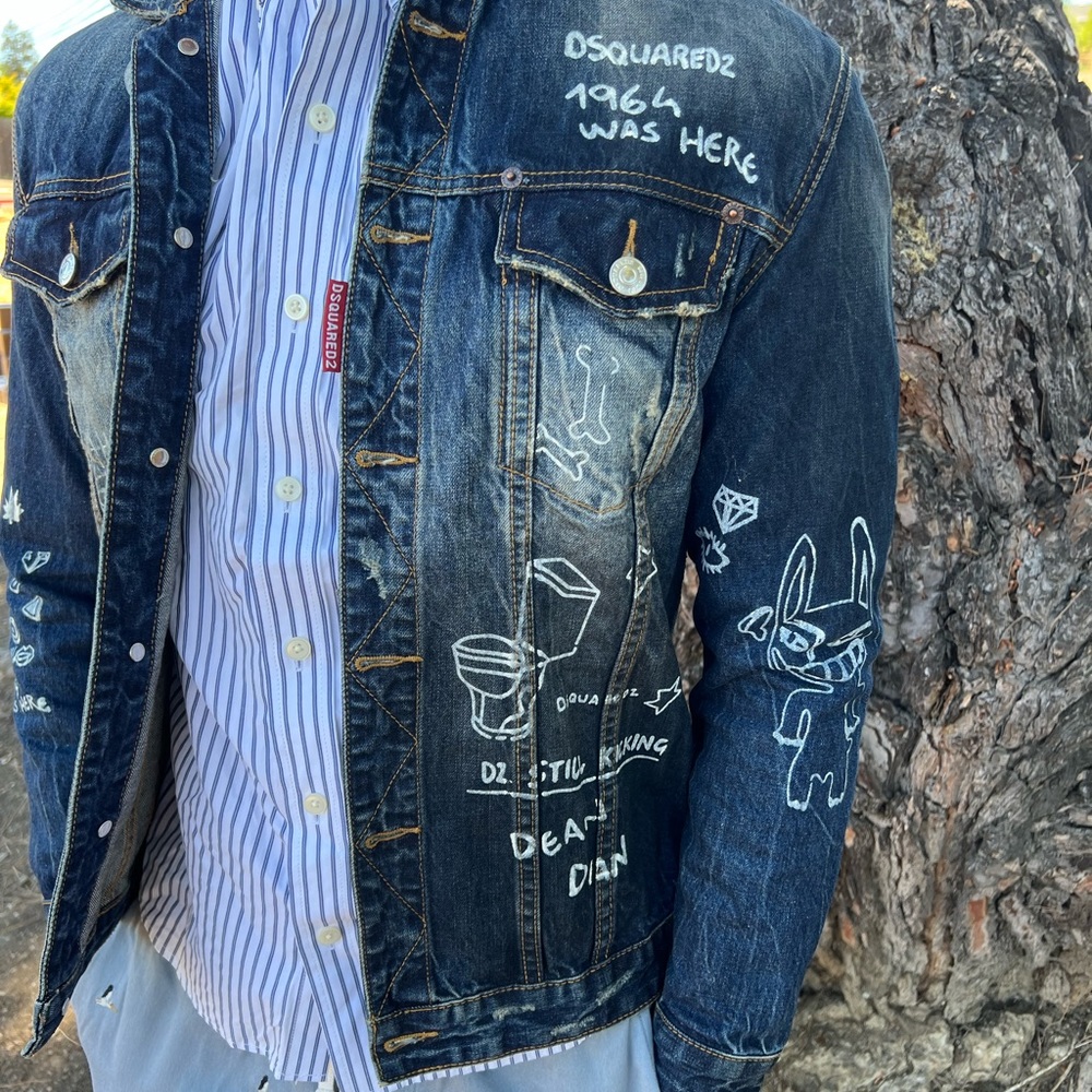 DSQUARED2 MEN JEANS JACKET GRAFFITI SKATER TOILET SEAT ROBOT CARTOON DRAWINGS S